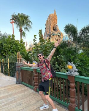 Matthew Lewis Instagram - Volcano Bay. The highest peak in the state of Florida. And it’s got a slide in it. Does your highest peak have a slide in it?

Only mad dogs and Englishmen go out in the midday sun. And the Florida winter apparently. Had the place to ourselves. Class. @universalorlando