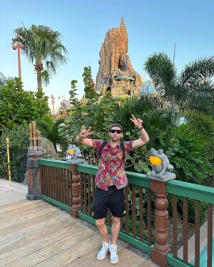 Matthew Lewis Instagram - Volcano Bay. The highest peak in the state of Florida. And it’s got a slide in it. Does your highest peak have a slide in it?

Only mad dogs and Englishmen go out in the midday sun. And the Florida winter apparently. Had the place to ourselves. Class. @universalorlando