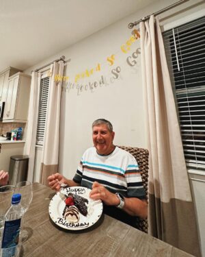 Matthew Lewis Instagram - What an end to 2022. The Lewis family visits 🇺🇸 for my Dad’s 80th birthday. Enormous thank you to @experiencekissimmee for hosting us at @encoreresort in Reunion.

From a private dining experience to a cinema room for the World Cup. From the swimming pool to the golf course. It was a perfect trip that had it all. Here’s to 80 more years!
