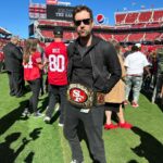 Matthew Lewis Instagram - Enormous thanks to @49ers for their hospitality. On a cultural exchange from @leedsunited and learnt a lot, can’t wait to see where this partnership can take both clubs. Obviously frustrated with both results this weekend. But like I said to @mannymoseley here, elite athletes like us can’t afford for heads to drop. On to the next one 👊🏼 Levi's Stadium