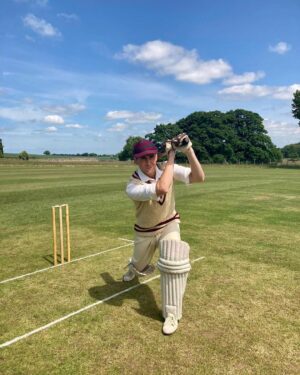 Matthew Lewis Instagram - Howzat! Hugh is back in town and the game is afoot... *warning* only swipe if you want to see what a finely-tuned athlete looks like when they’ve just hit a peach to extra cover. Poor James doesn’t have a chance… 🏏🐑 @allcreaturestv tonight at 9pm on @channel5_tv