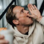 Matthias Schweighöfer Instagram - Weeeeeekend☀️ Dicken Kuss & Umarmung an die tollste Community der Welt! Kisses & hugs to my favourite community out there! 📸 @fabiankirchner