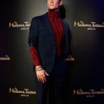 Matthias Schweighöfer Instagram - Heute stand ich doppelt in Berlin - nach 12 Jahren gibt's eine neue Wachsfigur von mir. Was für eine Ehre! Kleines Versprechen an euch: Wer mich im Madame Tussauds Berlin besucht und auf seinem Selfie vertagged, findet sich in meinen Stories wieder ❤ Today I visited my twin - after 12 years there is a new wax figure of mine. What an honour! Little promise: If you visit me at Madame Tussauds Berlin and tag me on a selfie, you will find yourself in my stories ❤