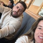 Maurício Meirelles Instagram - FIM DA PRIMEIRA TOUR INTERNACIONAL- Webbullying . Miami, Orlando, Jacksonville, Boston e Toronto. Meus sinceros agradecimentos a todos que lotaram os shows. Foi mto incrivel essa experiência com vocês. Foi a primeira vez que faço show com meu visto de trabalho, graças a @agimmigration.law Foi uma experiência completa. Além dos shows, encontrei amigos de longa data: @guirfreire , @arafinha , @camilacolombo , @brenobalbino @tatawerneck , @rafinhabastos , @danielzukerman e @hashtagmanu . Doideira!!!