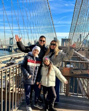 Maura Rivera Instagram - Las postales más lindas que me dejó NY 🗽un viaje con un propósito familiar disfrutado a mil ❤️🎄 

#estatuadelalibertad #wallstreet #puentebrooklyn #brooklynbridge #centralpark #timesquare #newyork #newyorkcity #