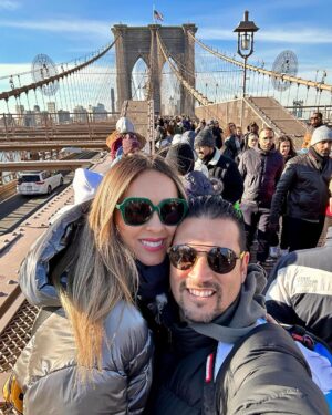 Maura Rivera Instagram - Las postales más lindas que me dejó NY 🗽un viaje con un propósito familiar disfrutado a mil ❤️🎄 

#estatuadelalibertad #wallstreet #puentebrooklyn #brooklynbridge #centralpark #timesquare #newyork #newyorkcity #