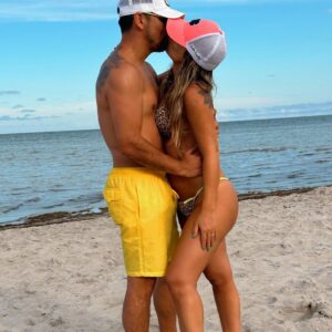 Maura Rivera Instagram - Playita❤️‍🔥
