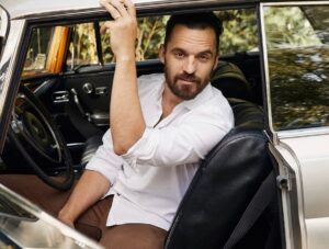 Max Greenfield Instagram - Surround yourself with people who inspire you. 
Happy 50th birthday buddy 
Love you ❤️
MG

#50 #bigFIVEOH #fifty 
#happybirthday 
@mrjakejohnson
