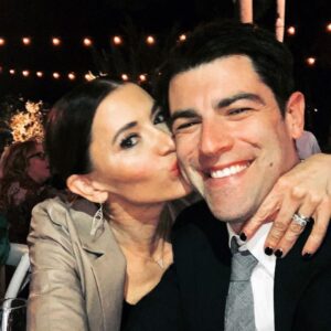 Max Greenfield Instagram - My Queen 👑 ❤️👑
Happy Valentines Day
@tesssanchezgreenfield