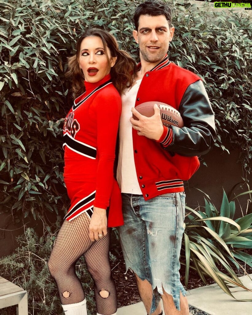 Max Greenfield Instagram - HAPPY HALLOWEEN 🎃 from @tesssanchezgreenfield Mr and Mrs Sanchez-Greenfield