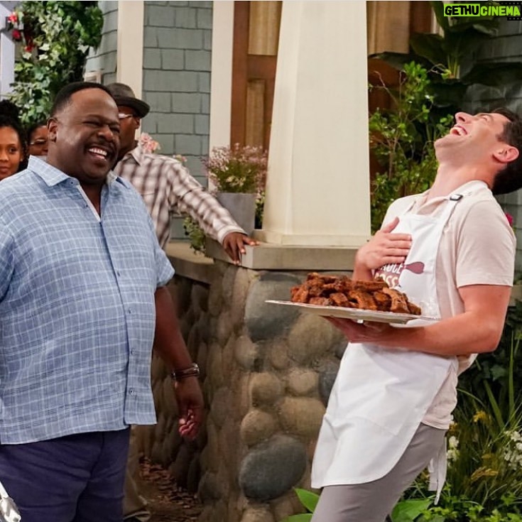 Max Greenfield Instagram - #theneighborhood is ALL NEW on Monday We have the best time making this show. Can’t wait for everyone to see @theneighborhood @cbstv @cbstvstudios