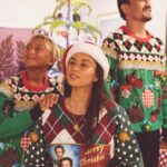 Max Holloway Instagram - Happy Holloways!✨🎄