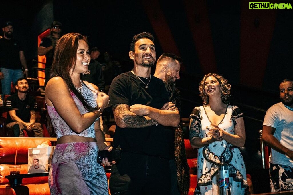 Max Holloway Instagram - Great times with MFAM this past weekend. Hung out with some great friends and made some new ones.