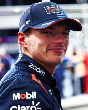 Max Verstappen Instagram - Pole in Jeddah ☝️