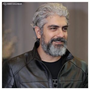 Mehdi Pakdel Instagram - .
ديشب در اكران فيلم خانه كاغذى
فيلمى شريف، دغدغه مند و جسور
خوشحالم كه در ساخت اين فيلم به عنوان بازيگر سهم كوچكى داشتم.