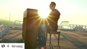 Mehran Modiri Instagram - #Repost @farvaag with @get_repost
・・・
كارگردان :  فرواگ
مدير فيلمبرداري : حسن اصلاني 
صدا : محمود خرسند 
جلوه هاي ويژه بصري : عليرضا قادري
گريم : وحيد شيرزاد 
طراح لباس :  ساناز نتّاج 
با تشكر از : 
مهران مديري
پوپك مظفري 
نينا آسيايي 
ياور قندچي 
#فرواگ