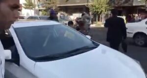 Mehran Modiri Instagram - ساعت ٥ عصر  روز يكشنبه ، سينما ازادى ، با حضور مهران مديرى ...