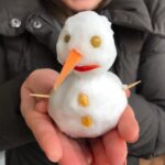 Mehrave Sharifinia Instagram - ⛄️... قشنگ ترين هديه تو يه روزِ سردِ زمستونى ❤👌🏻 ... #آدم_برفی