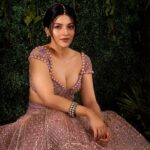 Mehrene Kaur Pirzada Instagram - “ she dreamed improbable dreams, followed her heart and created her own little fairytale 🧚‍♀️ “ @varaabyskmagazine