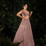 Mehrene Kaur Pirzada Instagram - “ she dreamed improbable dreams, followed her heart and created her own little fairytale 🧚‍♀️ “ @varaabyskmagazine