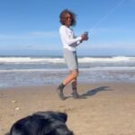 Mel B Instagram - Chasing the winter sun! 🌞🐾 Family, doggos, and a beach day - the perfect recipe for joy. Grateful for these moments that warm even the coldest days. ☀️❤️