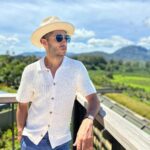 Mena Massoud Instagram - Happy Sunday from #Hawaii ☀️
