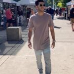 Mena Massoud Instagram - It’s gonna be a lovely weekend 😎