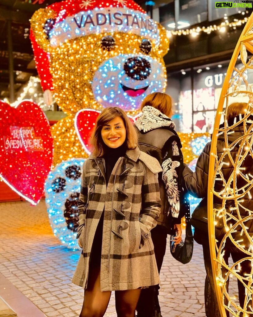 Menna Fadali Instagram - Merry Christmas 🎁🎄🎅🏼😉 Istanbul, Turkey