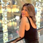 Menna Fadali Instagram – Just smile 😉🤫 taken by @mirolly_mesbah ❤️ Dubai, United Arab Emirates