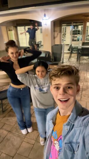 Merrick Hanna Instagram - What is going on back there?!? 🤣 @rachel_pizzolato @sophiesantella