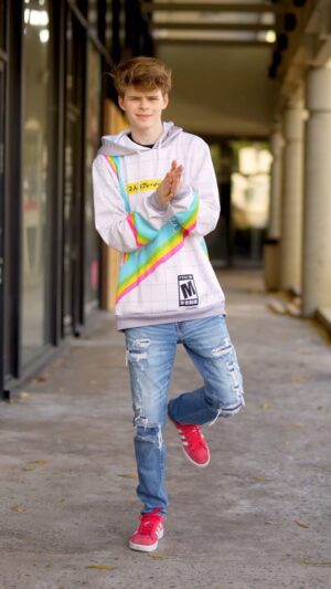 Merrick Hanna Instagram - Bubblegum 🍬 DC: geloligaya on TikTok