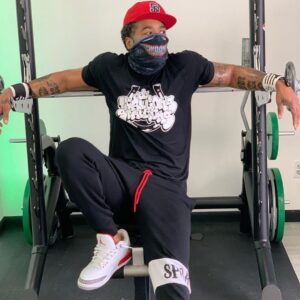 Method Man Instagram - #read #motivation #Inspired #sellingshirts #notrappin Repost from @ticalathletics
•
what we training today ⁉️⁉️ make sure ya go get ur TICALLION STALLION GEAR 🔥 🔥 #IRONLUNG #TICAL #METHODMAN #JOHNNYBLAZE #HOTNIKKEL #TICALATHLETICS #HIPHOP #VEINGANG #IIFYM #MACROLIFE #GYM #ART #FITNESS #GRAFFITI #NYC #BENCHPRESS #SQUATS #DEADLIFT #WEIGHTS #PUMA #BLACKOWNEDBUSINESS