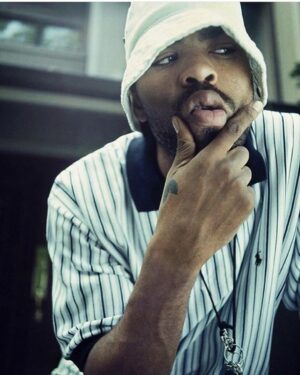 Method Man Instagram - “I think therefore I am” #bucketlife your mom’s #mcm hahaha!