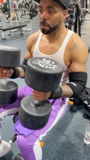 Method Man Instagram - HUNDOS FOR REPS‼️ WWW.TICALATHLETICS.COM
#420 #NATTYLIFE #RERACKYOURWEIGHTS #MOTIVATION  #TICALATHLETICS #TICALUNIVERSE #TICALWORLD #TICALOFFICIAL #INSPIRATION #GAINZ #RXWATER  #IRONLUNG #TICAL #METHODMAN #JOHNNYBLAZE #HOTNIKKEL #HIPHOP #VEINGANG #IIFYM #GYM #ART #FITNESS #GRAFFITI #SINY  #NYC #BENCHPRESS #SQUATS #DEADLIFT #GYMLIFE  #BLACKOWNEDBUSINESS