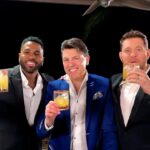 Michael Bublé Instagram – It’s Der-ublé’s school of mixology! Class is now in session. 

F&T SPICY MARGARITA

1 oz. (30ml) Fraser & Thompson Whiskey
3/4 oz. (22.5ml) Reposado-style 100% de Agave Tequila
3/4 oz. (22.5ml) Grand Marnier
3/4 oz. (22.5ml) Fresh-squeezed Lime Juice
3/4 oz (22.5ml) Hagave Agave Nectar
Shake all ingredients with ice. Strain over ice in a previously rimmed rocks glass with tajin salt spice.

Garnish: Tajin salt spice and lime wheel.

#SpicyMargarita #Derublé #FraserandThompson