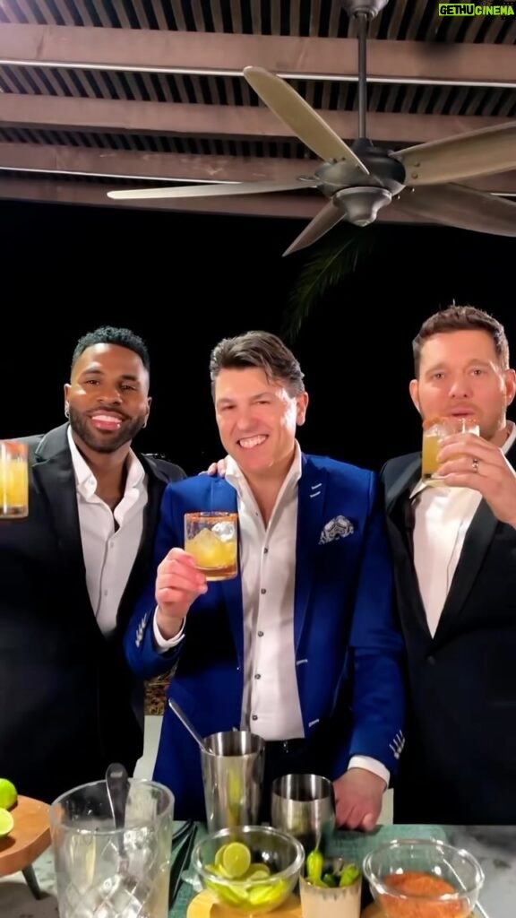 Michael Bublé Instagram - It’s Der-ublé’s school of mixology! Class is now in session. F&T SPICY MARGARITA 1 oz. (30ml) Fraser & Thompson Whiskey 3/4 oz. (22.5ml) Reposado-style 100% de Agave Tequila 3/4 oz. (22.5ml) Grand Marnier 3/4 oz. (22.5ml) Fresh-squeezed Lime Juice 3/4 oz (22.5ml) Hagave Agave Nectar Shake all ingredients with ice. Strain over ice in a previously rimmed rocks glass with tajin salt spice. Garnish: Tajin salt spice and lime wheel. #SpicyMargarita #Derublé #FraserandThompson