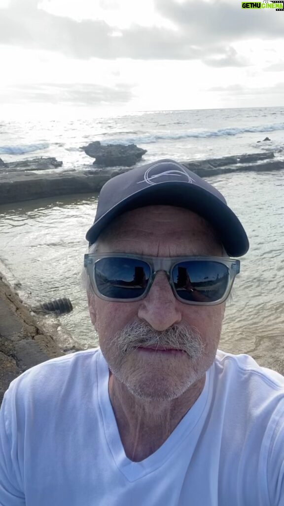Michael Douglas Instagram - Hello everyone! Welcome to the lovely little island of Bermuda! This island has been my Mother’s family home for more than 400 years! It is so nice to be back! Wishing you all a great weekend and we will catch up soon! MD