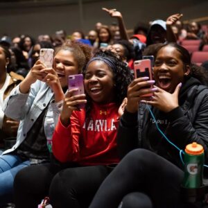 Michael Ealy Instagram - Been too long since I've been able to do a proper press tour. Missing these interactions with the  fans. #tbt to #theintruder press tour at my Alma mater @univofmaryland and the mecca @howard1867 
@ meagangood
