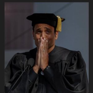 Michael Ealy Instagram - I don't know if I'll ever come up with the right words to describe the feeling I was given this past weekend. I was given an incredible opportunity to give the commencement speech at @dillarduniversity . I want to thank the entire faculty and staff for the love and support. Meeting you all was special. I wanna thank the graduating class of 2021 and ALL their families for giving me the confidence to push through being nervous. Thank you for giving me so much hope for our future!  Seeing the joy in your faces from the moment I arrived to the hugs and pictures after the ceremony reminded me of what truly matters in life. Huge thank you to Dr Kimbrough. (The Hip Hop President!) Our conversations will last me a lifetime and I meant what I said about coming back! #stayready I was nervous because I've never done it before and interestingly enough I wasn't sure if I could.  I gotta admit that having the odds against me felt good. You get comfortable in life sometimes. Always playing it safe and just doing what you're good at or at least what you're known for. It may have been the first time since I graduated that my degree actually helped (real talk.) I also wanna thank my wife @lifeandbread and kids for not only giving the time & space to write my speech but also the incredible welcome home party.  I came home with an honorary doctorate and your signs (taped on the front door) and hugs when I came in were the kinda love dreams are made of. So grateful 🙏🏾❤❤❤ Link to speech is in my bio👊🏽🙏🏽 Mad love to Fred , Arthur, & Aisha for making this happen 🙏🏽