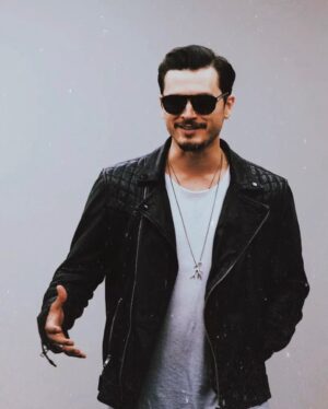 Michael Malarkey Thumbnail - 55.9K Likes - Top Liked Instagram Posts and Photos