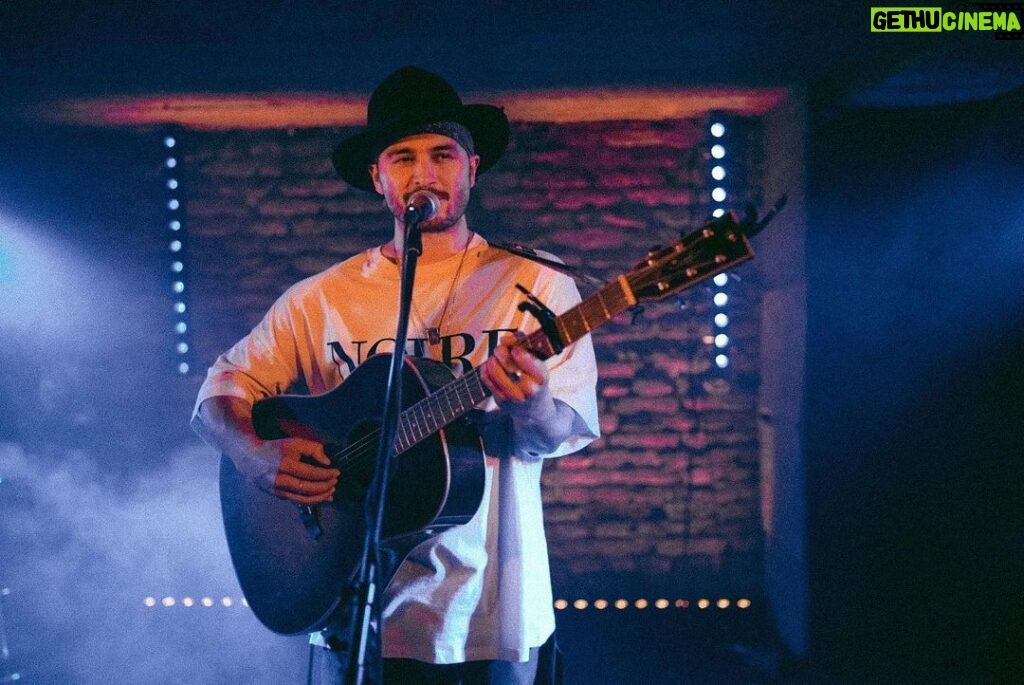 Michael Malarkey Instagram - TONIGHT: #Budapest @durer_kert! Always a pleasure to play here; looking forward to the show. Gonna be a great night! See ya in a few… Grab yer tickets at the door or via link in my bio x Photo c/o @small_kid_min