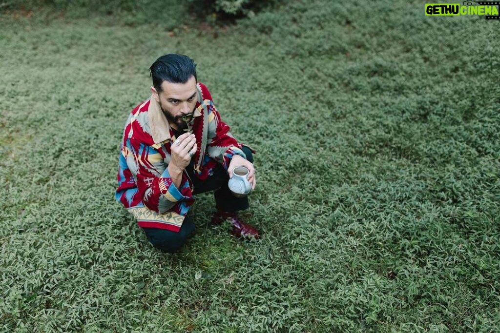 Michael Malarkey Instagram - 🌱 2 weeks til drop 2 on 2/22 🌱 •••••••••••••••••• 📷 @raym.jones