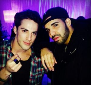 Michael Trevino Instagram - Happy Birthday to my best friend in the whole world @champagnepapi. We going to #tbt with my bloodshot eyes all the way to 2013 at the “Would You Like a Tour?” Concert. We use to love to finger point in photos 👈🏼☝🏼👉🏼👇🏼
Miss you buddy!
#bestfriends #ovo