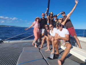 Michel Brown Instagram - Una tarde de esas ….donde todo acompaña !!
Ibiza power 🌊🛥️☀️🏝️
@margaritamparra @juanbaptistad @moniaguirre_ @alfredovillaveces @notcolourblind @felipebetan @romanfortunato.personal y alejo