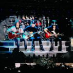 Michel Brown Instagram - guns n' roses #RockOnTheRocks #KeepRocking #Publicidad @johnniewalker.col 🎸🙏 Santi 🙏🎸