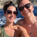 Michel Teló Instagram - Segundando com as fotos do domingão… que dia! 🩵 A ilha de Capri é o destino que todo casal merece conhecer, viu?! O sorriso fica largo e o coração quentinho de tanta coisa linda que têm pra ver e sentir! #Capri #ItaliaADois #TataEMichel