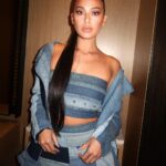 Michelle Dee Instagram - the subtle art of eye contact ~ wearing a @kristineordinarioph ensemble styled by @ryujishiomitsu ♠️ Face @davequiambao_ Hair @aguilarjeck Associate stylists @kurtabonal @shera.png #ootdee for last night’s #PorDeeReunion press conference 🫡