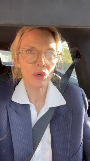 Michelle Pfeiffer Instagram - Every day is “Bring Your Cat To Work Day” for Bella. ❤️🐱