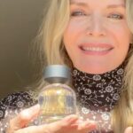 Michelle Pfeiffer Instagram - I’m so excited to share with you that our @henryrose Flora Carnivora was selected by @allure as a winner of their Best of Beauty Awards 2022 in the Clean Category as the best fragrance 🌟 This is so exciting, we are thrilled and so honored. Thank you, @allure! #bestofbeauty