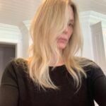Michelle Pfeiffer Instagram - After (and before). Thank you, @mrchrismcmillan & @ashleyleann13 🥰 💇‍♀️🎨
